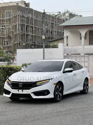 Honda Civic Touring 4dr Sedan (1.5L 4cyl) 2017 White