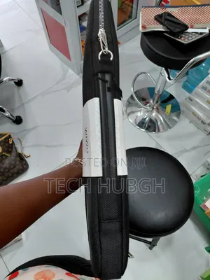 Hali Wiwu Laptop Bag