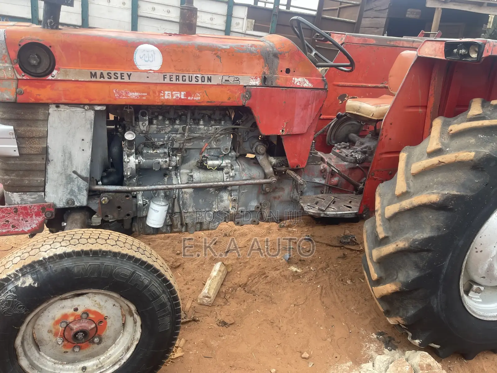 165 Massey Ferguson