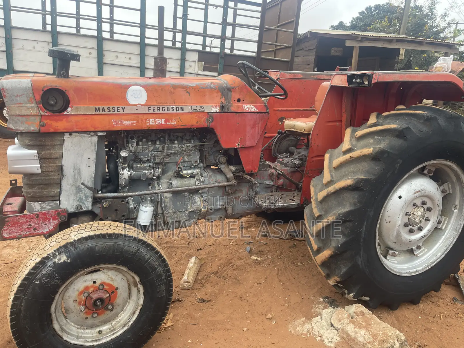 165 Massey Ferguson