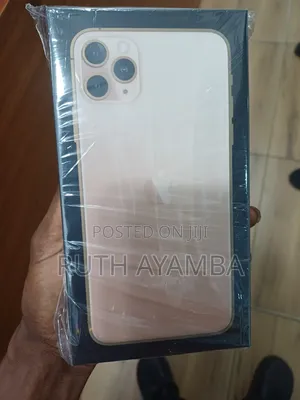 New Apple iPhone 11 Pro Max 256 GB Gold