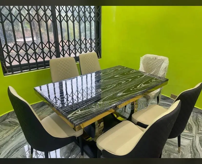 An Eye Catching Marble Dining Set ,6seater