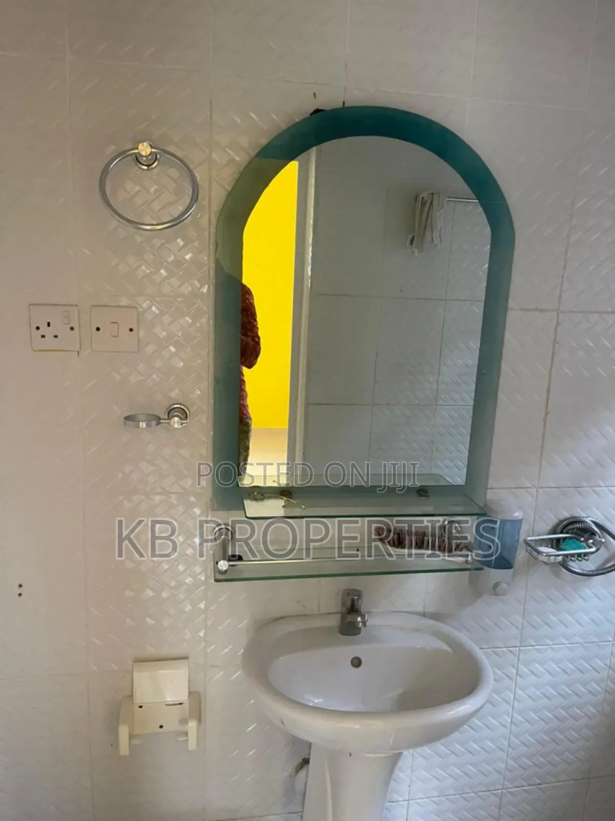 Furnished 3bdrm House in Kb Properties, Spintex for rent