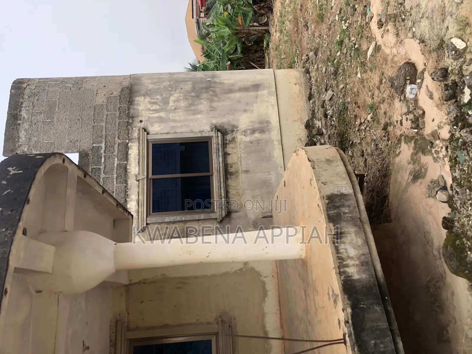 18bdrm Block of Flats in Mark Estate At, Kumasi Metropolitan for sale