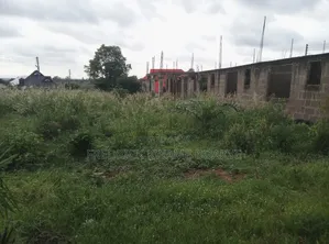 12bdrm House in Brother K Estate, Kumasi Metropolitan for sale