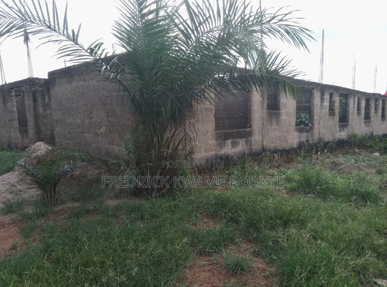 12bdrm House in Brother K Estate, Kumasi Metropolitan for sale