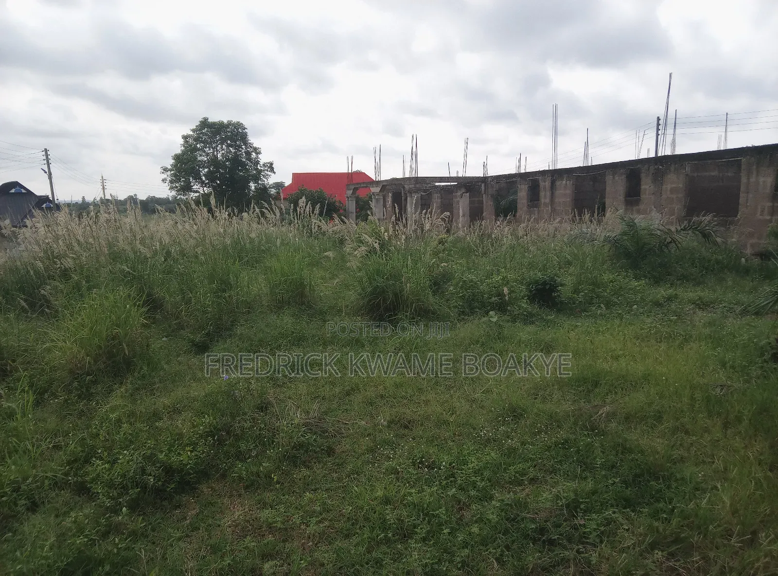 12bdrm House in Brother K Estate, Kumasi Metropolitan for sale