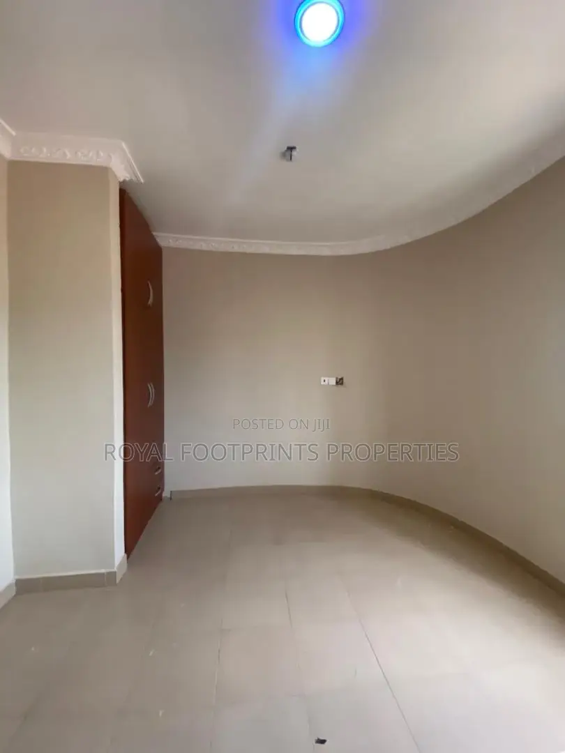 3bdrm House in Luxelooks Properties, Adenta for rent
