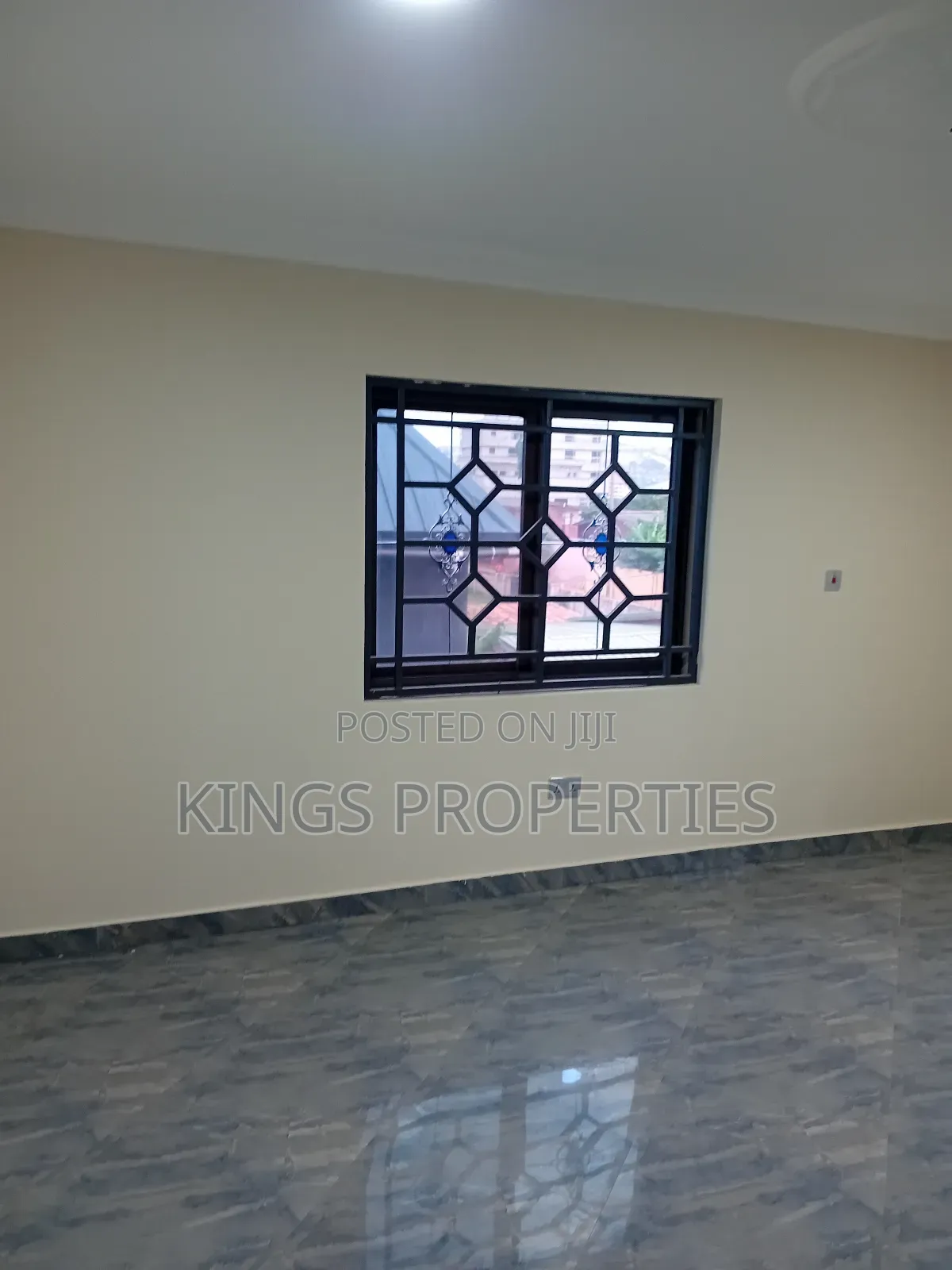 3bdrm Apartment in Kings Properties, West Hills Mall Area for rent