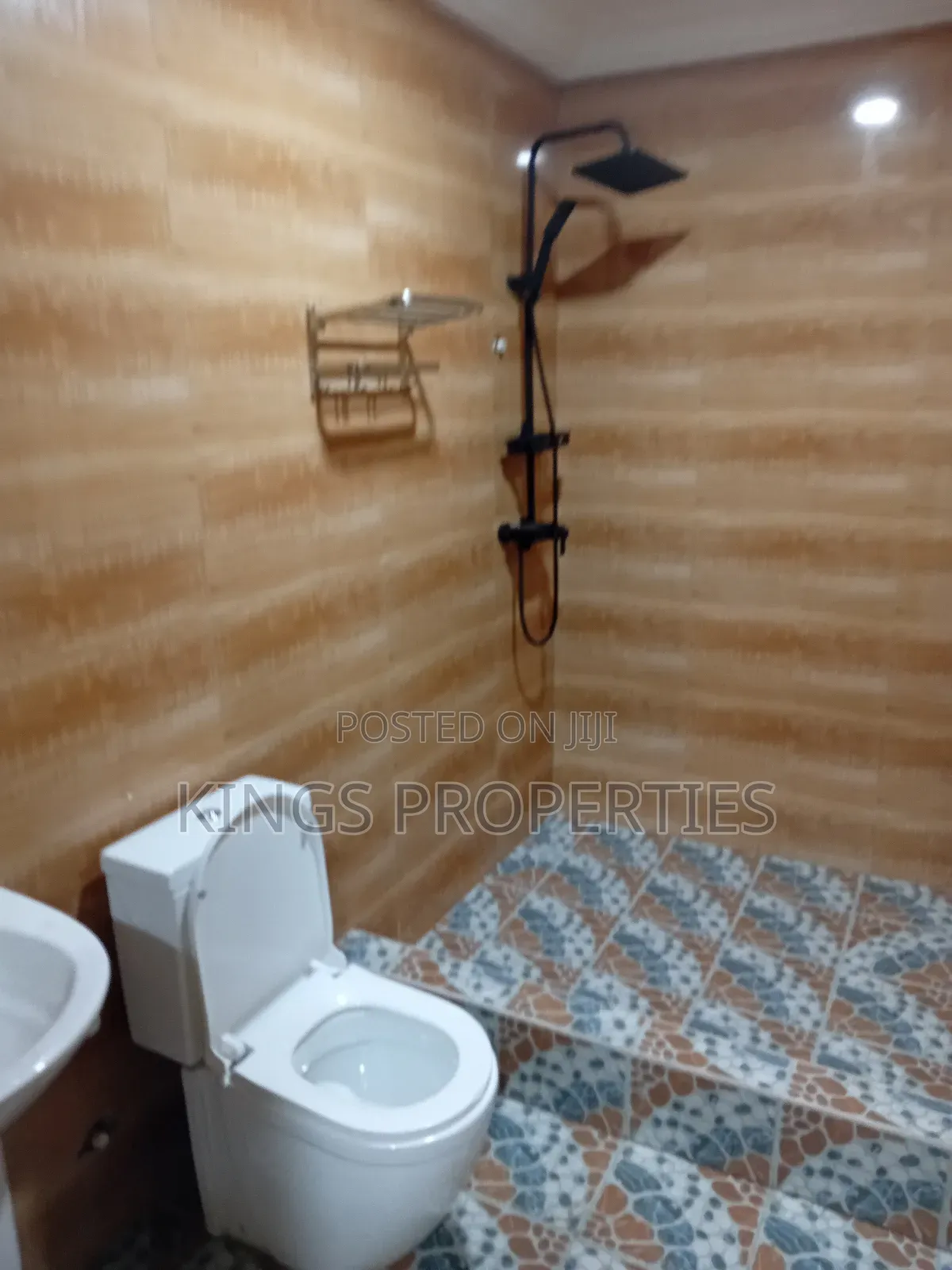 3bdrm Apartment in Kings Properties, West Hills Mall Area for rent