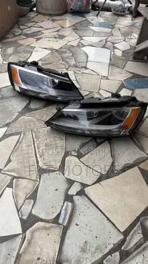 Volkeagan / Vw Jetta 6 Headlight 2012,2013,2014,2015,2016,2017,2018