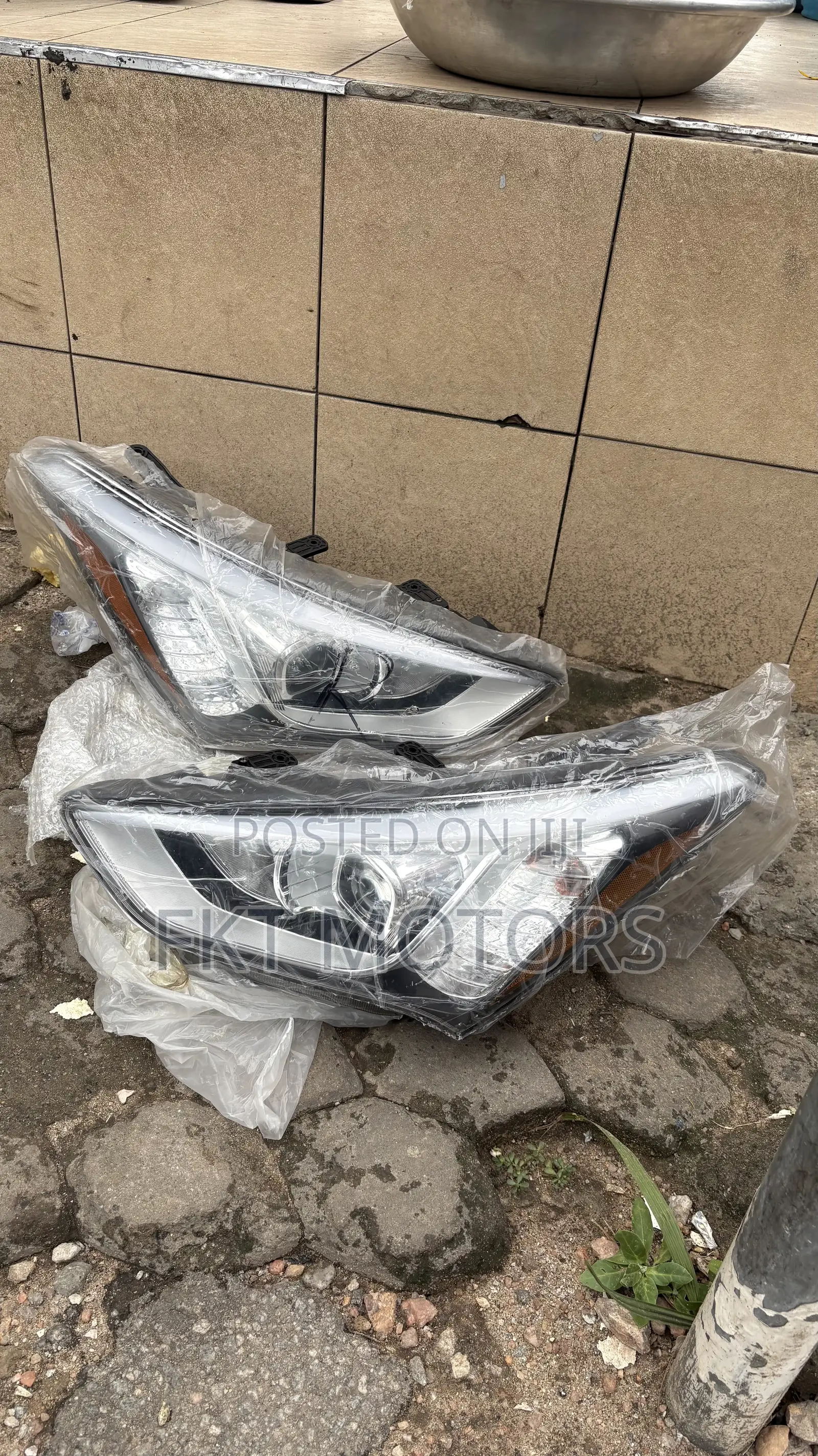 Hyundai Santa Fe Headlight 2012,2013,2014,2015,2016,2017