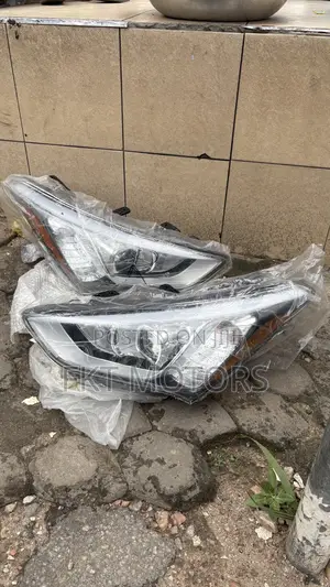 Hyundai Santa Fe Headlight 2012,2013,2014,2015,2016,2017