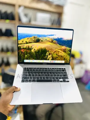 Laptop Apple MacBook Pro 2019 16GB Intel Core i9 SSD 1T