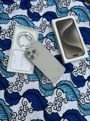 Apple iPhone 15 Pro Max 256 GB