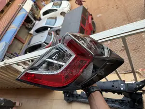 Honda Civic 2016-2021 Hatchback Tailight