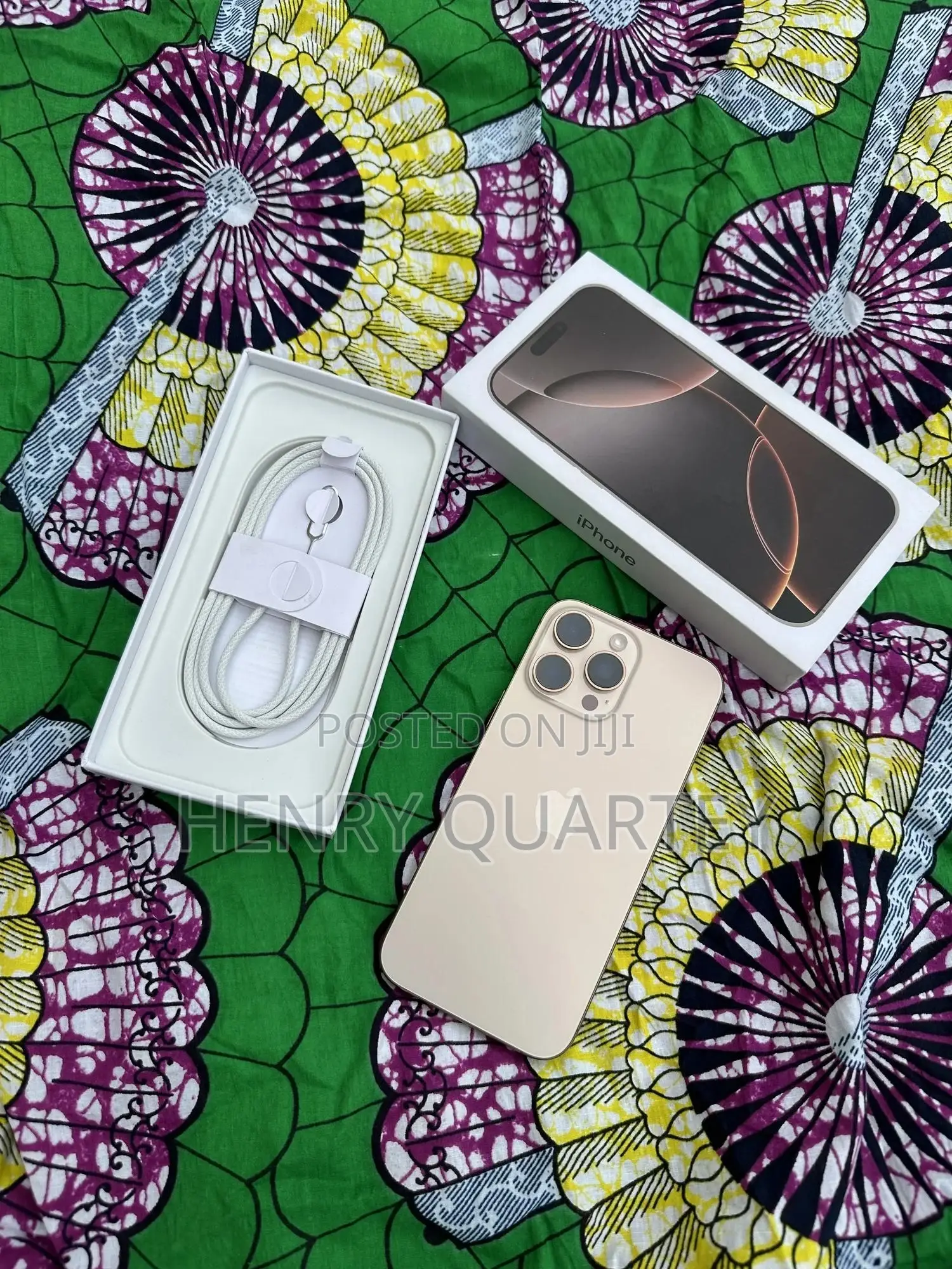 Apple iPhone 16 Pro Max 256 GB Gold