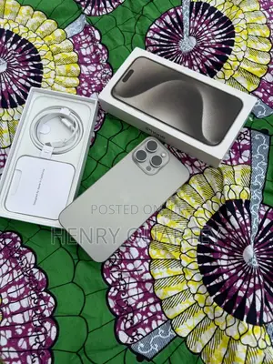 Apple iPhone 15 Pro Max 256 GB
