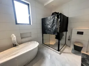 5bdrm Duplex in Ab Richie Properties, Tseaddo for sale