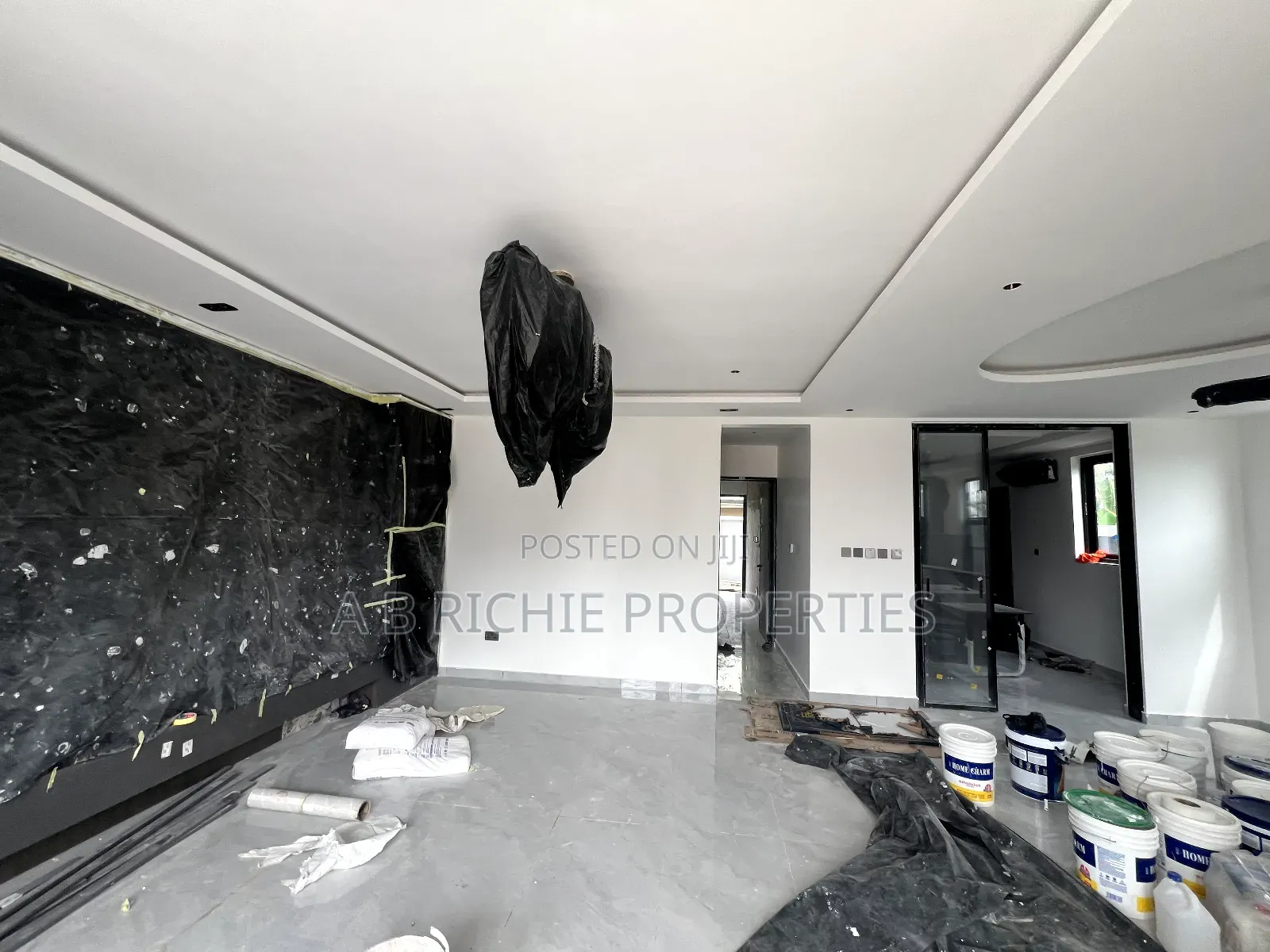 5bdrm Duplex in Ab Richie Properties, Tseaddo for sale