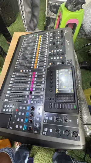 X32 Digital Mixer