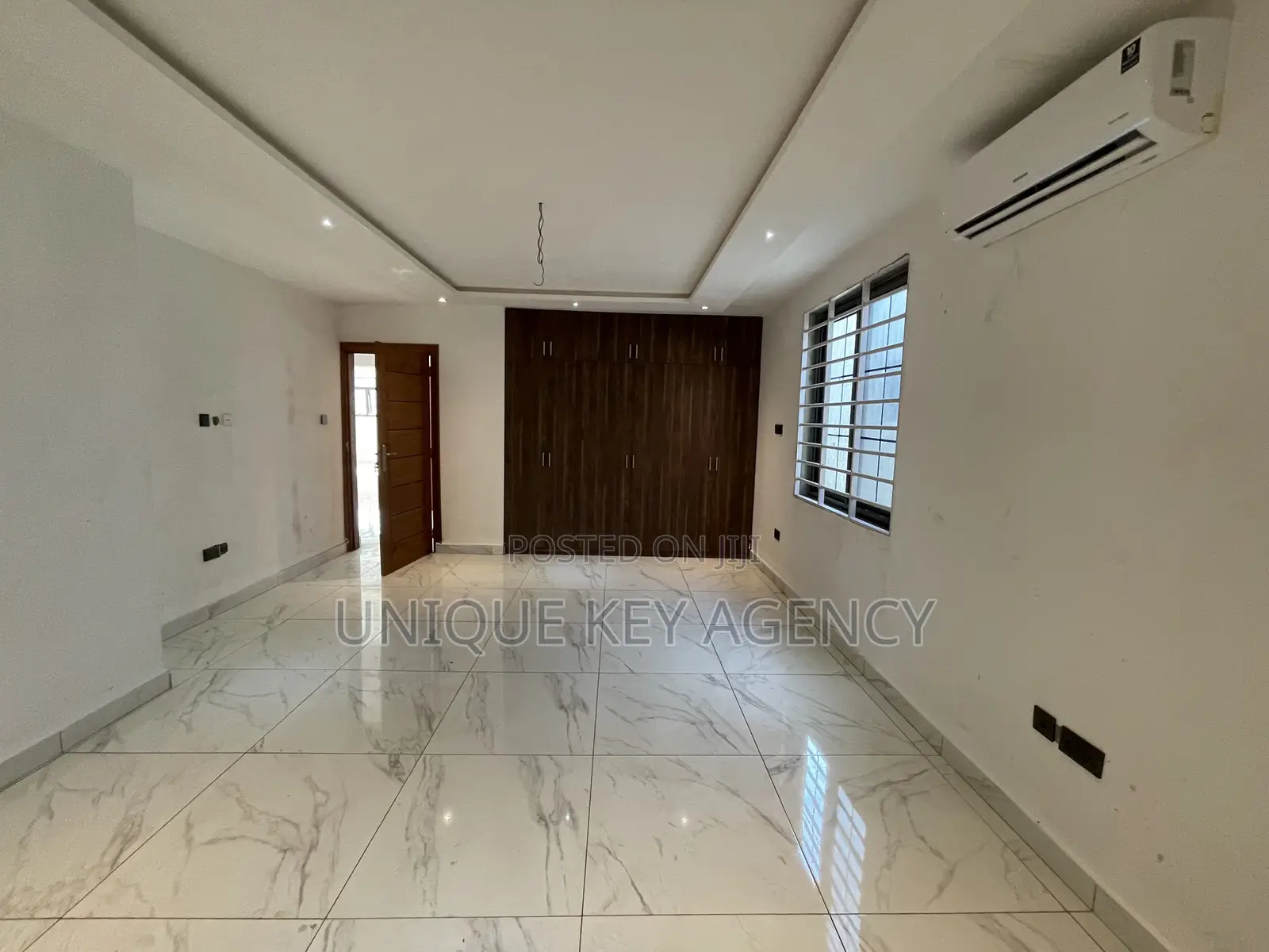 4bdrm House in Unique Key Agency, Tseaddo for rent