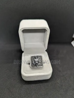 Lion Signet Rings (Stainless Steel)