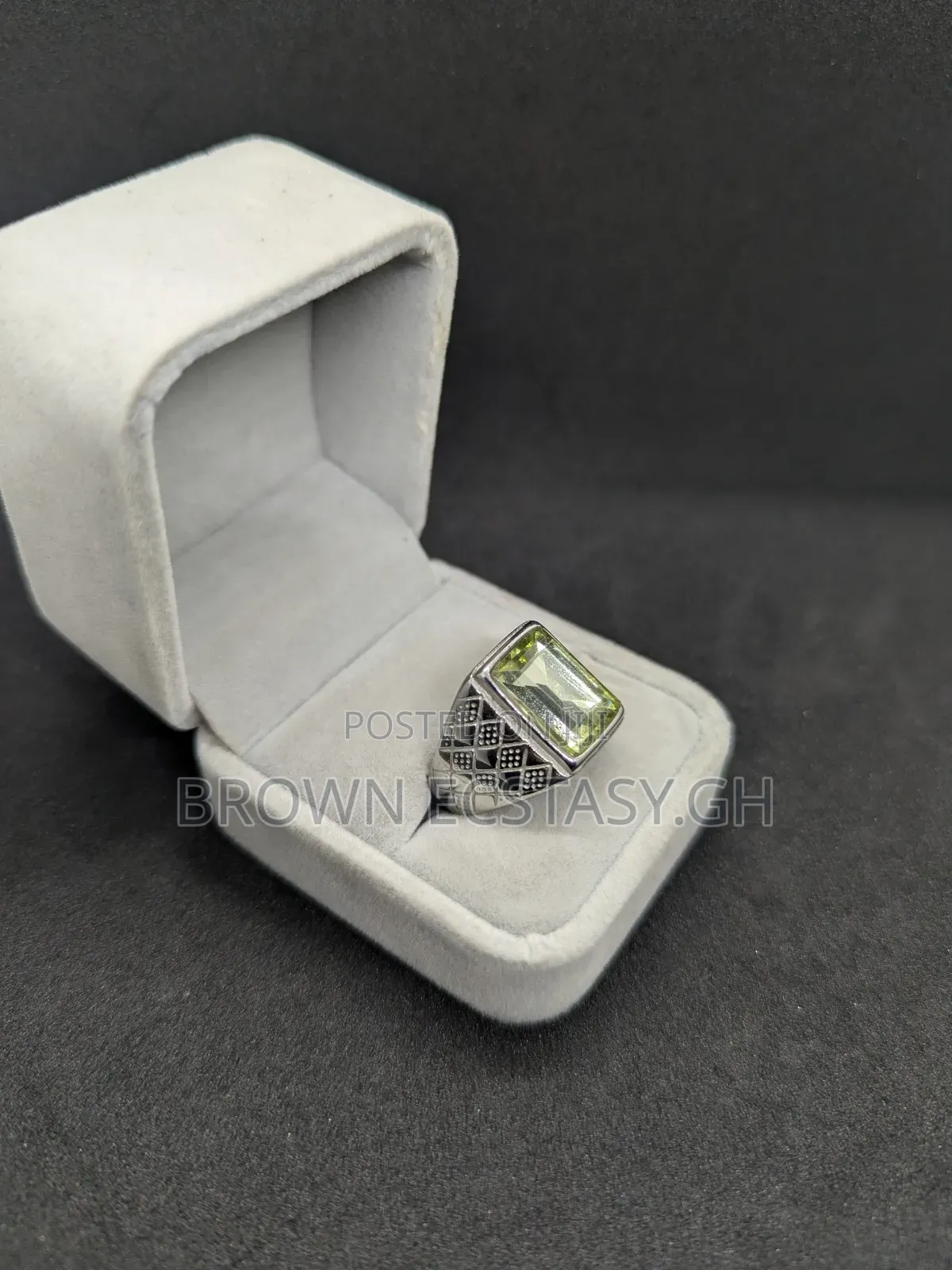 Green Stone Rings (Stainless Steel)