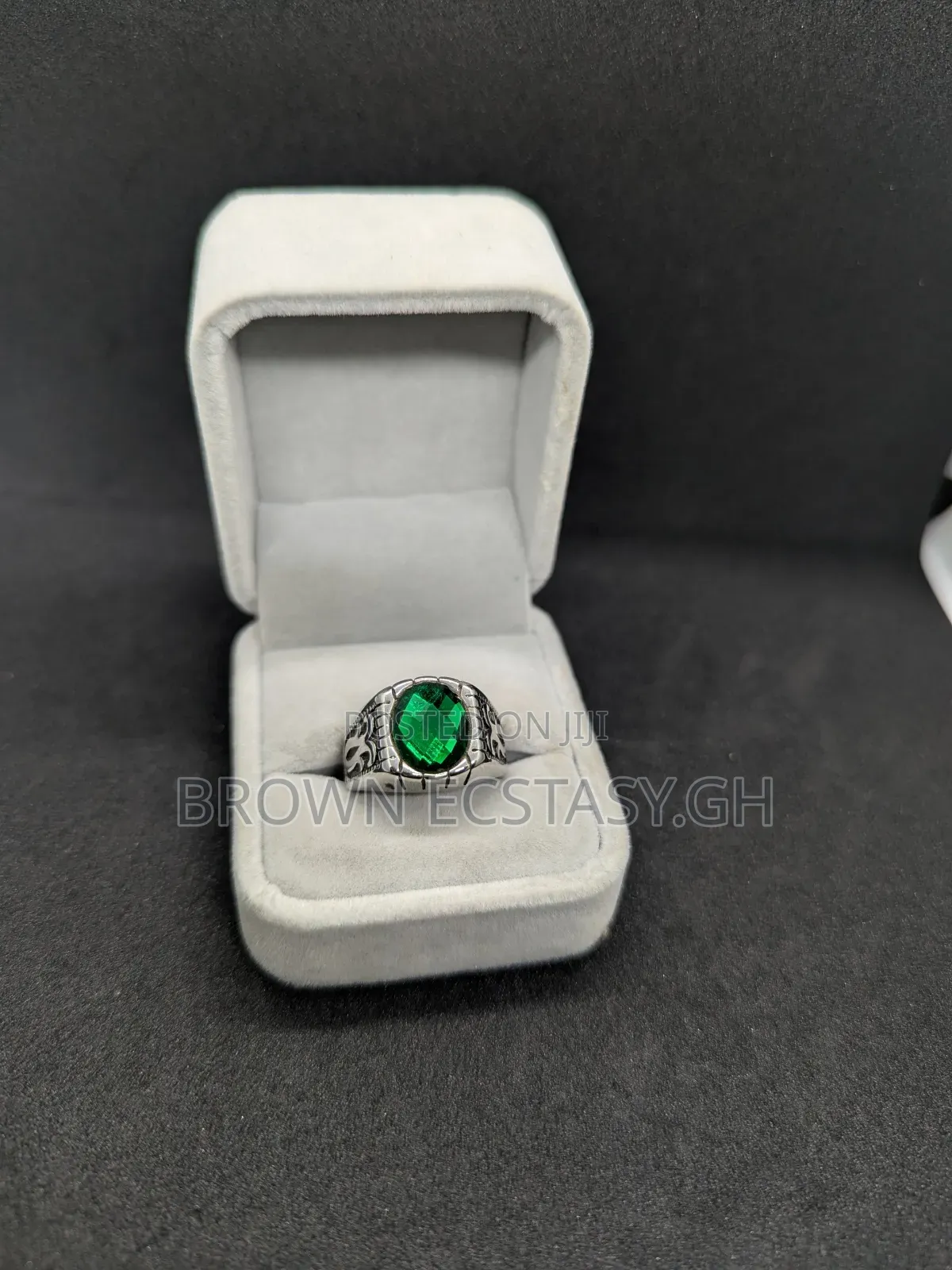Green Stone Rings (Stainless Steel)