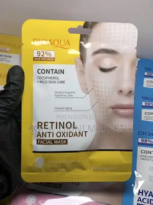 10 PCS Medicated Face Sheet Masks