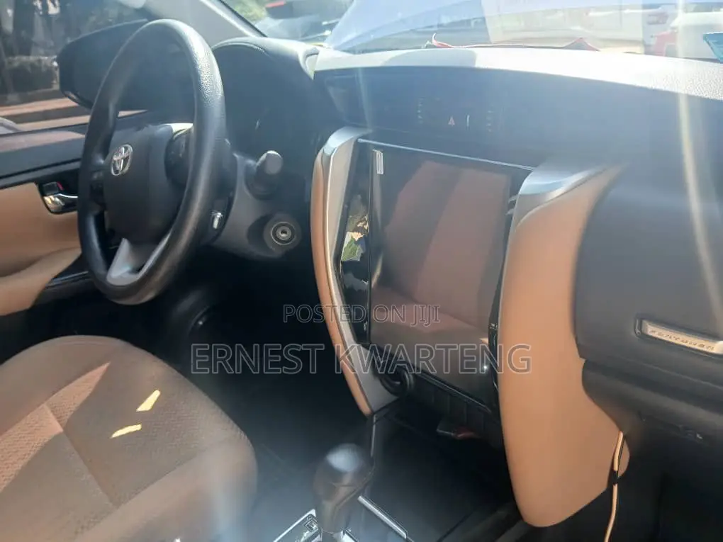 Toyota Fortuner 2019 Blue