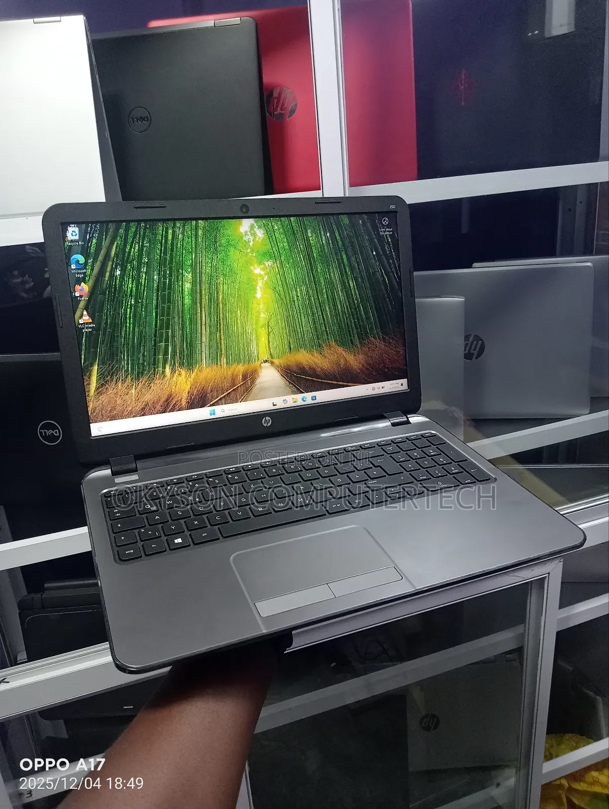 Laptop HP 250 G3 8GB Intel Celeron HDD 750GB