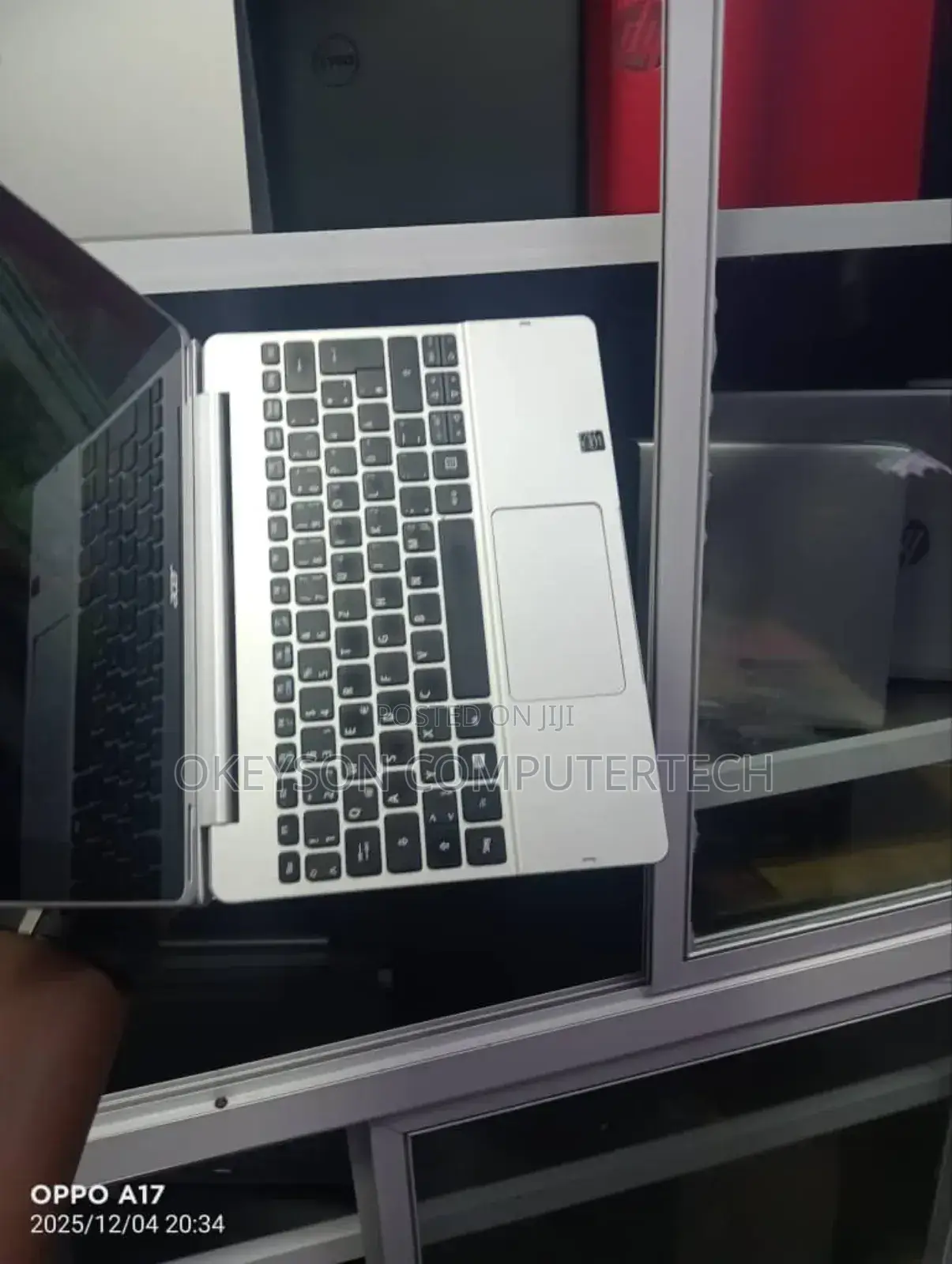 Laptop Acer Aspire 3 2GB Intel Atom SSD 32GB