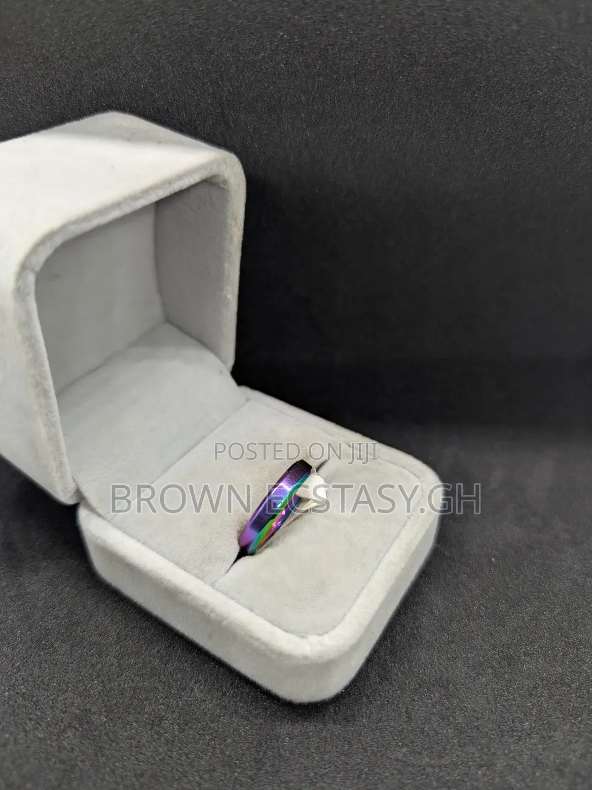 Multi-Colored Spinner Rings