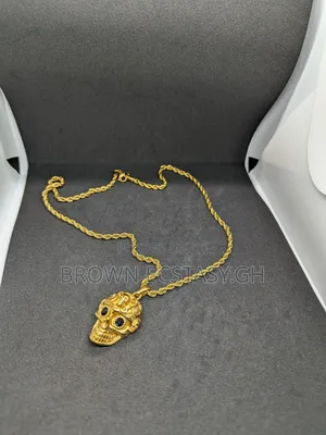 Gothic Black Eyed Skull Necklace
