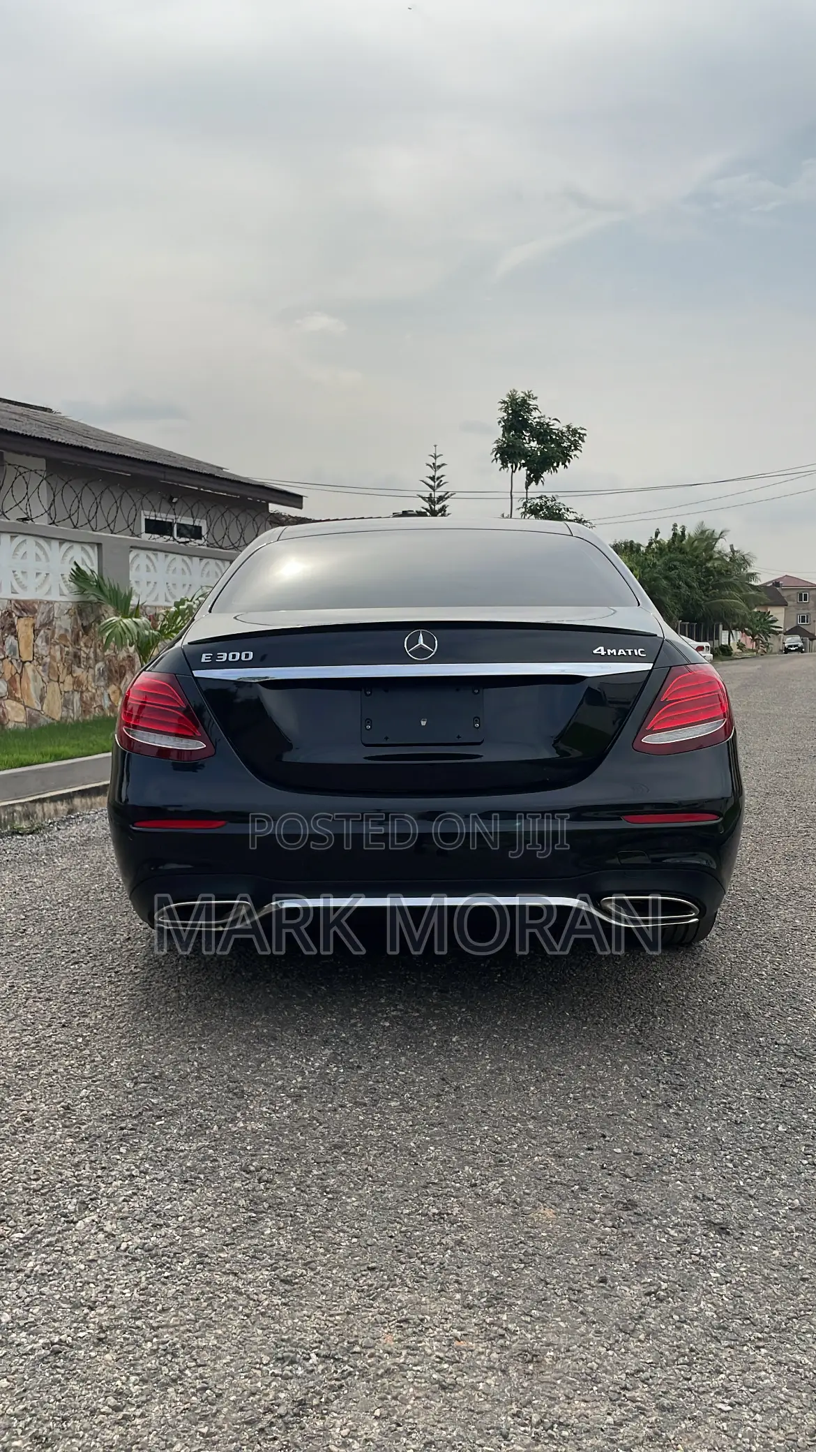 Mercedes-Benz E300 2018 Black