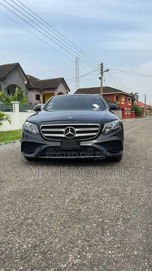 Mercedes-Benz E300 2018 Black