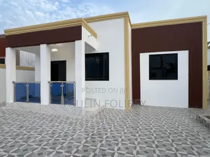 3bdrm House in Dg Properties, Kasoa for sale