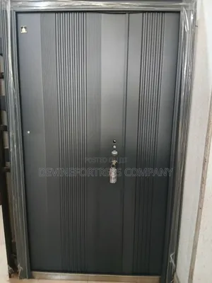 Quality and Affordable Gray 11⁄2door for All Weather Conditions