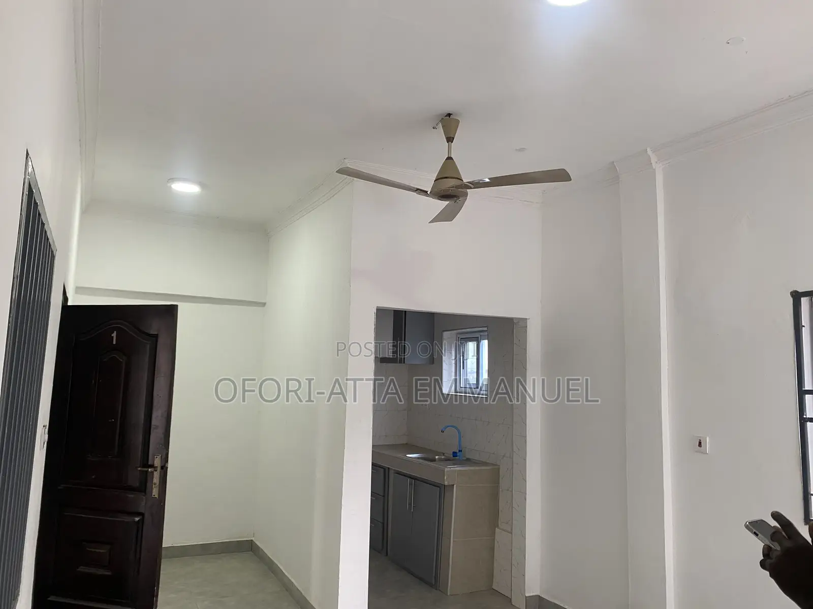 1bdrm Room & Parlour in Kasoa Obom Road, Effutu Municipal for rent