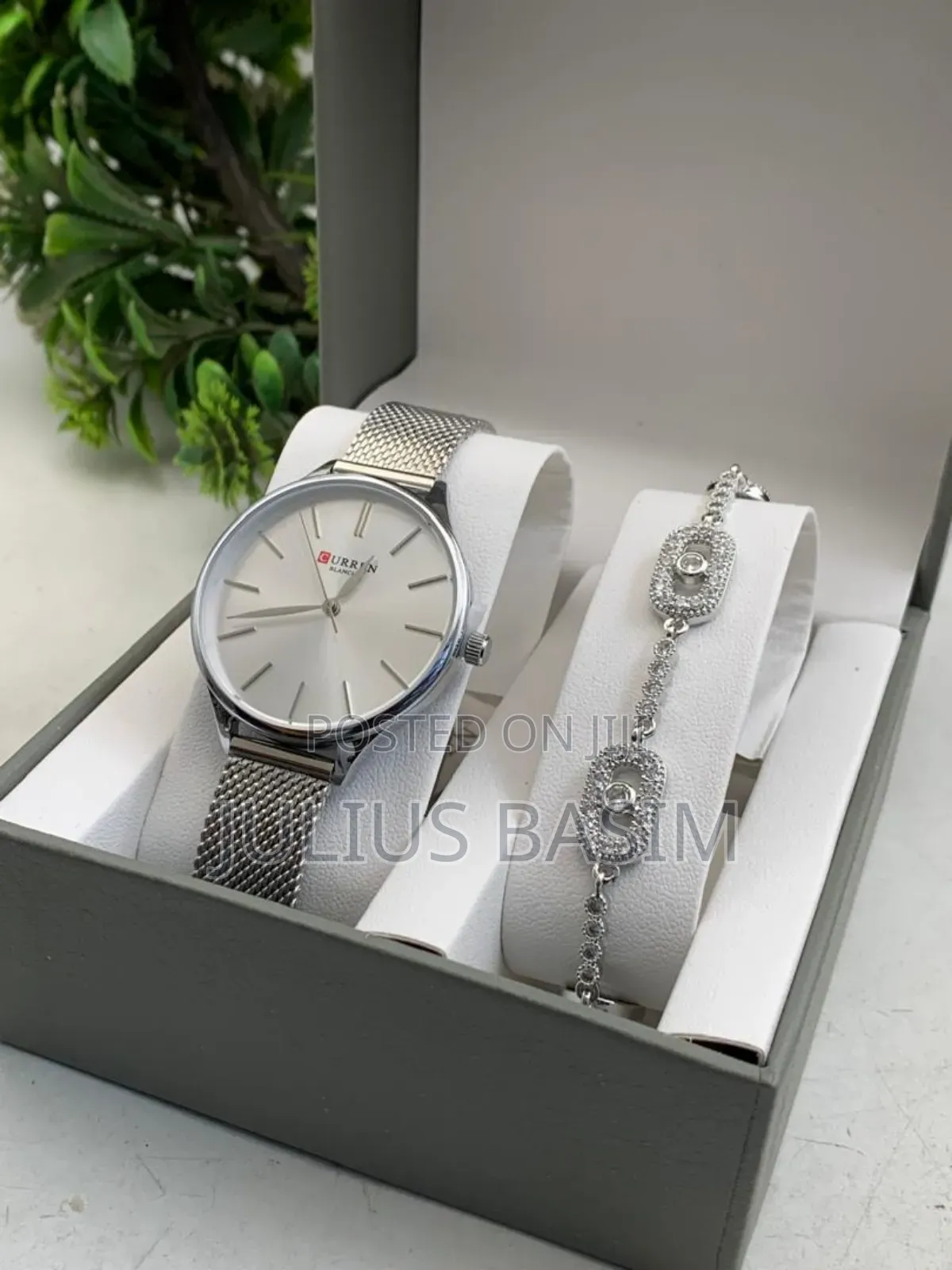Cartier Ladies Watch Set