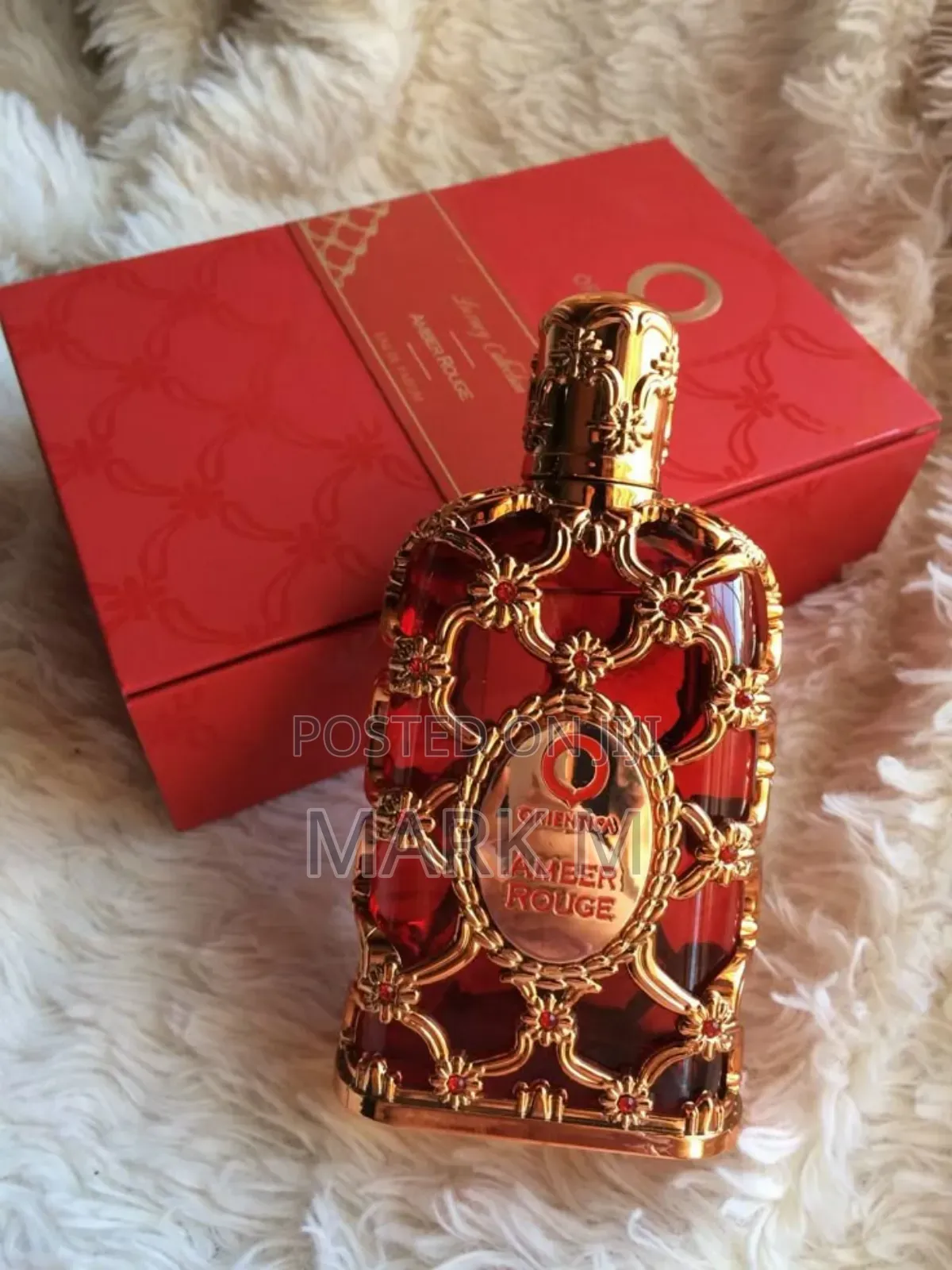 Orientica Luxury Velvet Gold