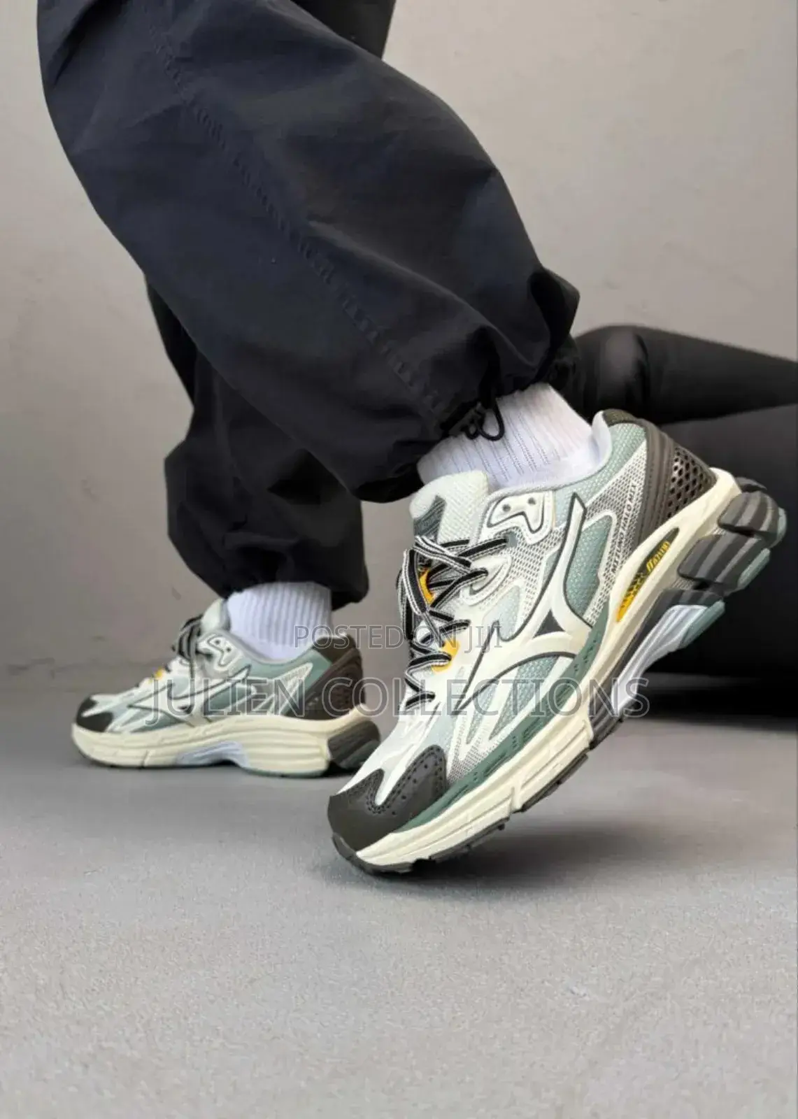Mizuno Halo Mix Lite Green and White