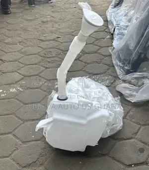 Outlander Wiper Wash Tank 2014 2015 2016 2017 2018 2019 2020 2021