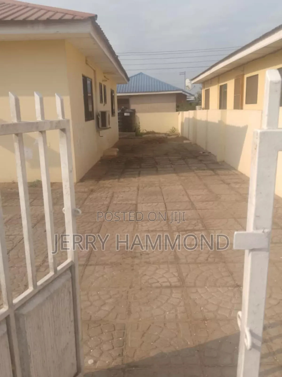 2bdrm House in Tema Devtraco, Community 25 for rent