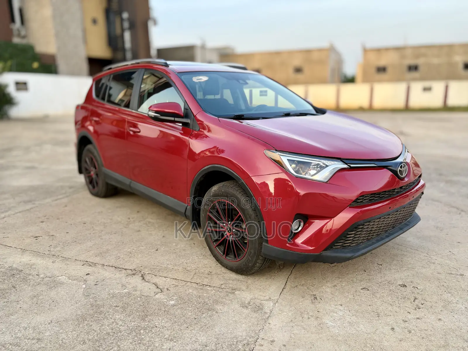 Toyota RAV4 2017 Red