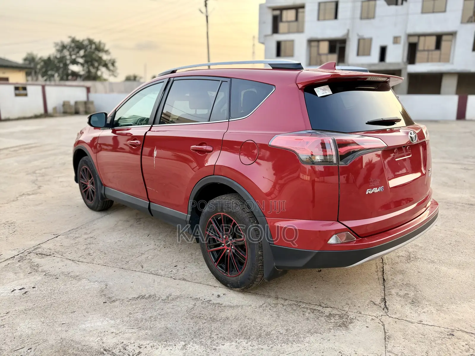 Toyota RAV4 2017 Red