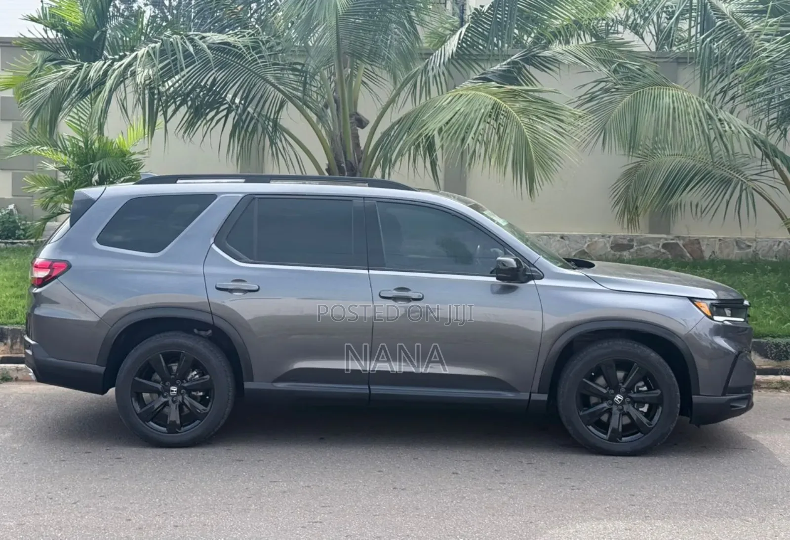Honda Pilot Black Edition AWD 2025 Gray