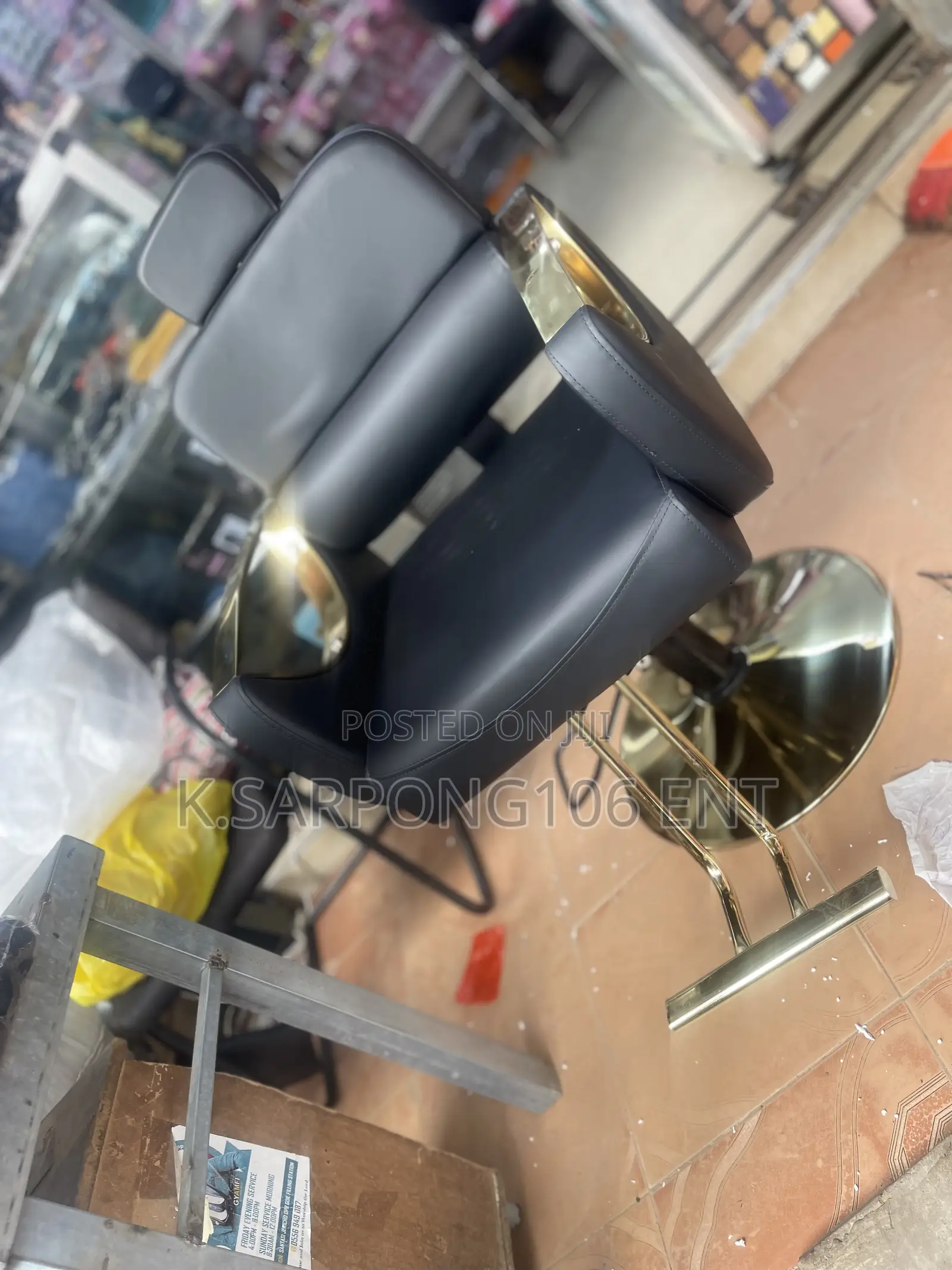 Salons and Barbers Chair