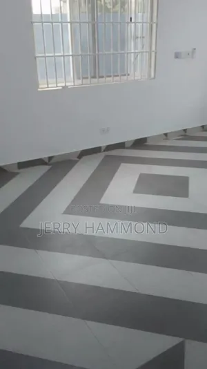 3bdrm House in Valley View, Oyibi for sale